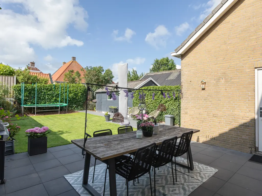 Lammert Scheltesstraat 23, Pingjum