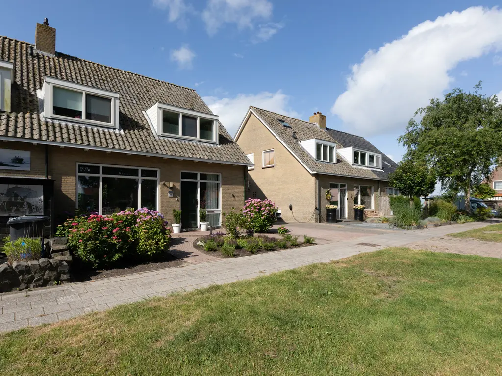 Lammert Scheltesstraat 23, Pingjum
