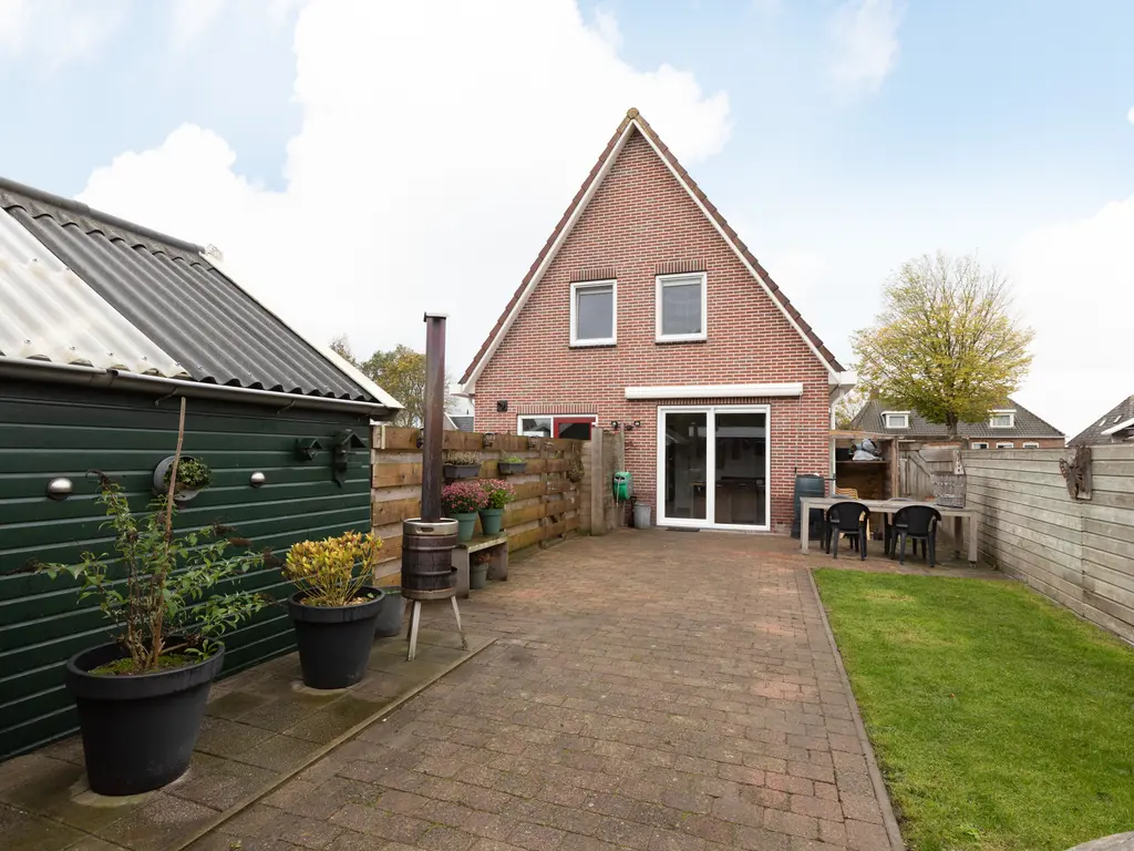 Waaxenserweg 11, Lollum