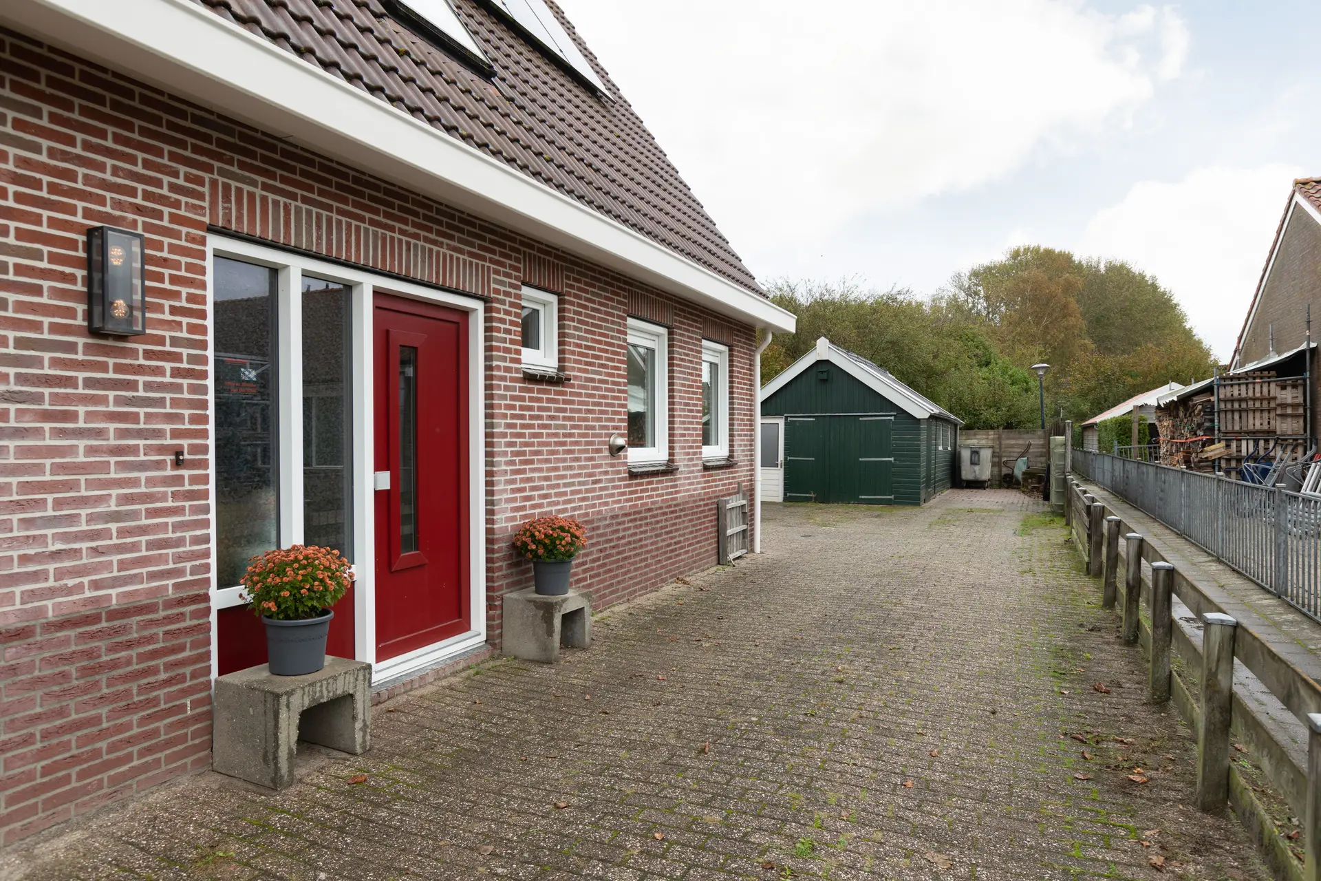 Waaxenserweg 11, Lollum