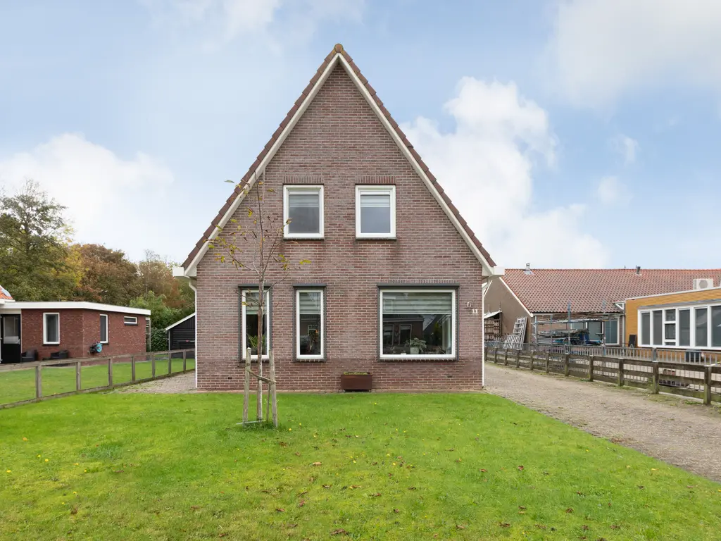 Waaxenserweg 11, Lollum