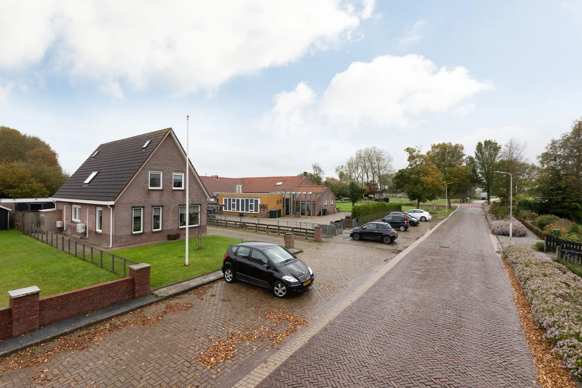 Waaxenserweg 11, Lollum