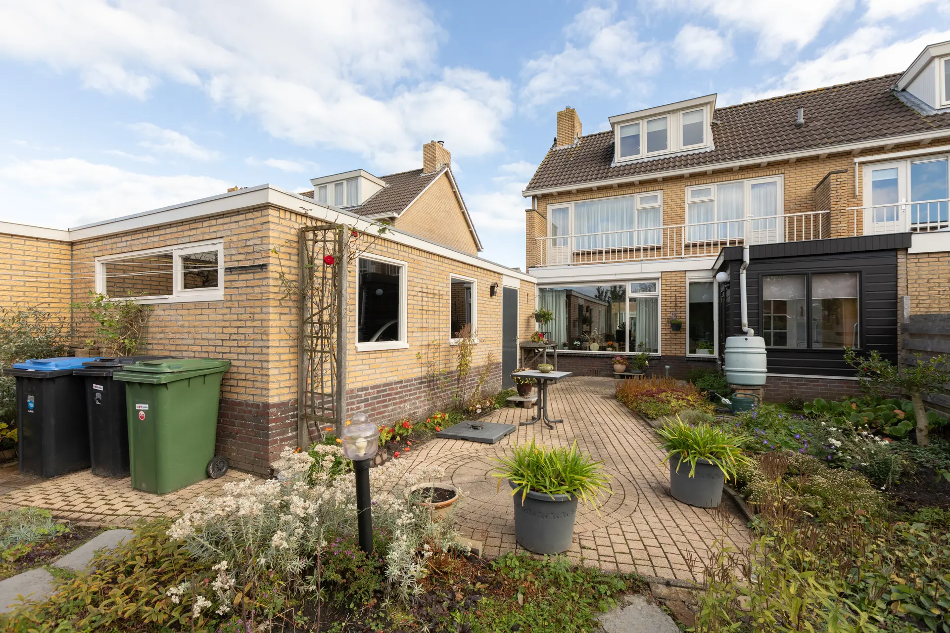 De Slinken 12, Bolsward