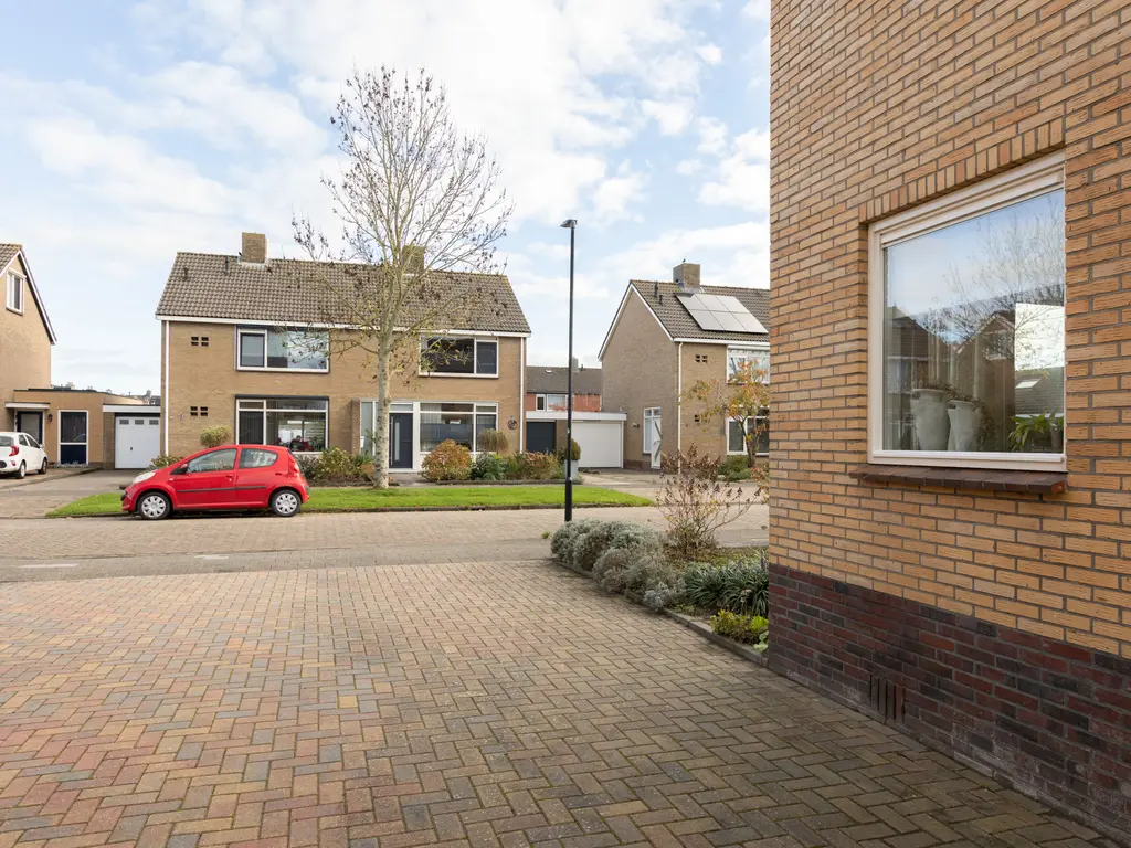 De Slinken 12, Bolsward