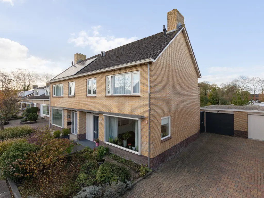 De Slinken 12, Bolsward