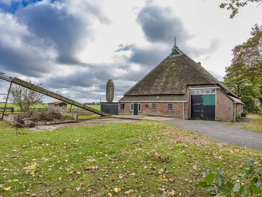 Doniaweg 25, Burgwerd
