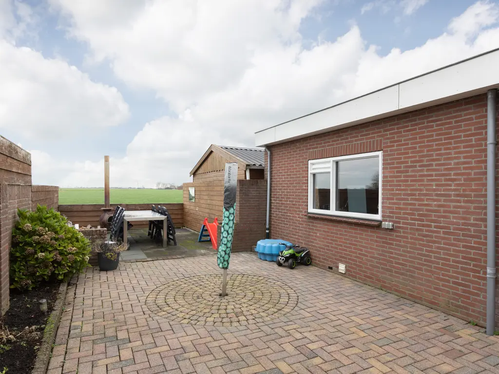 Schoolstraat 22, Burgwerd