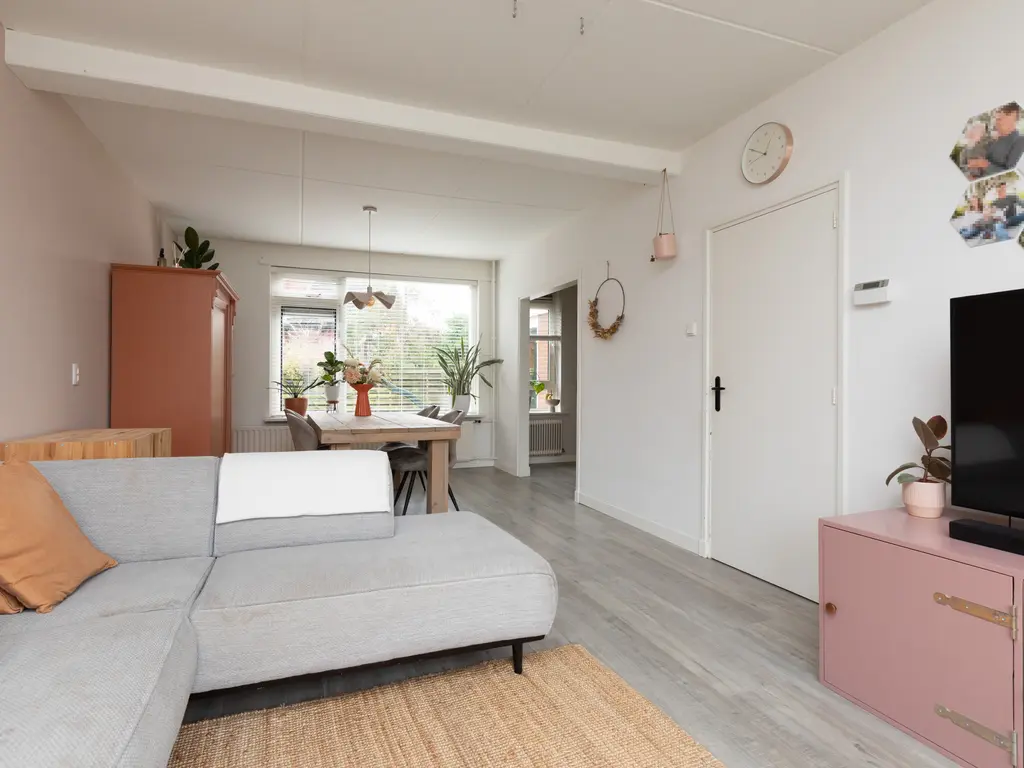 Meester de Vriesstraat 31, Witmarsum