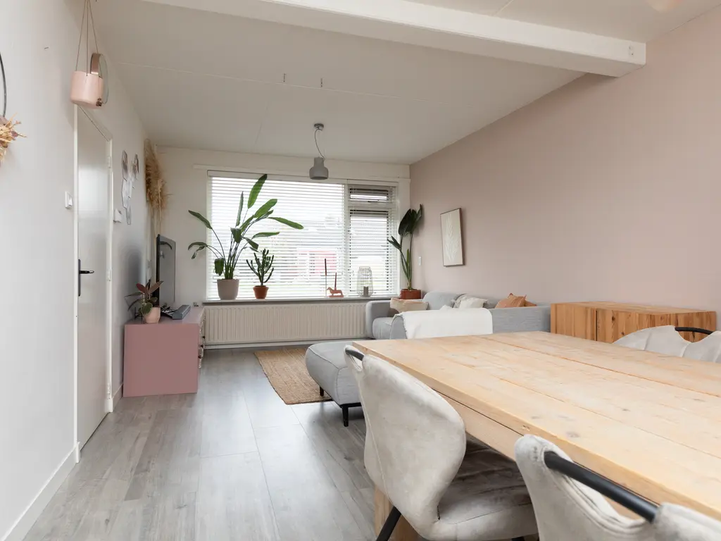 Meester de Vriesstraat 31, Witmarsum