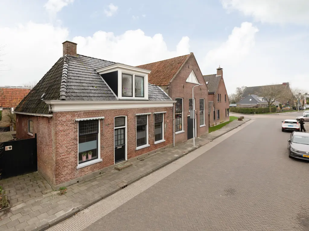 van Camminghaweg 3, Arum