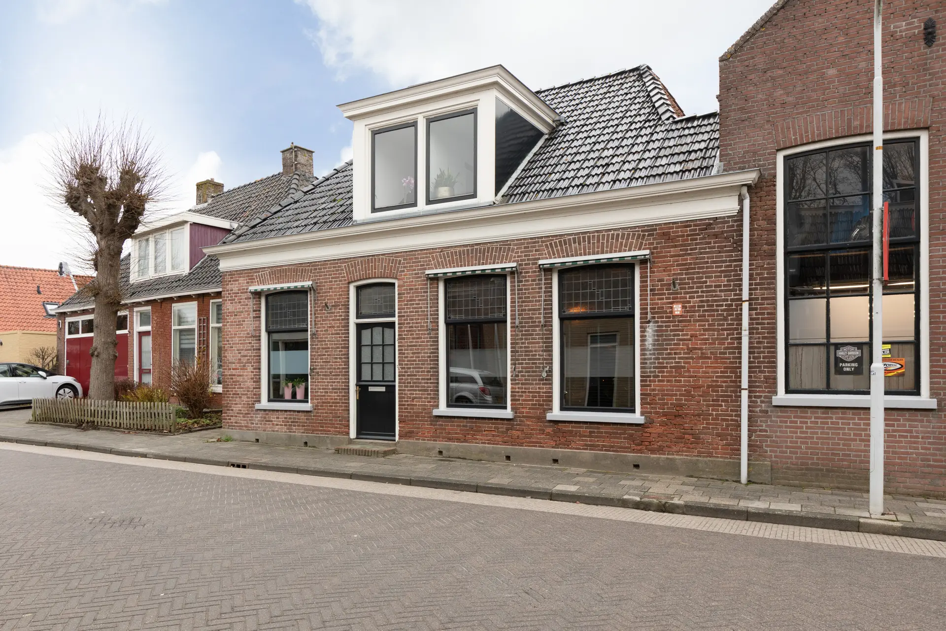 van Camminghaweg 3, Arum
