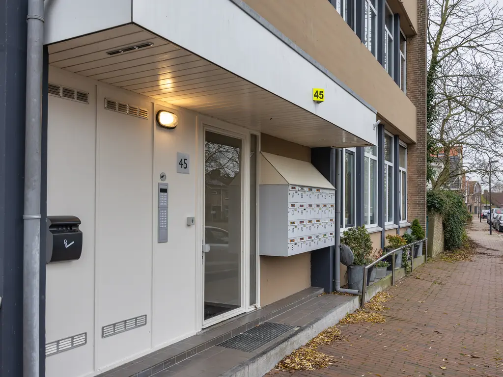 Laag Bolwerk 45W, Bolsward