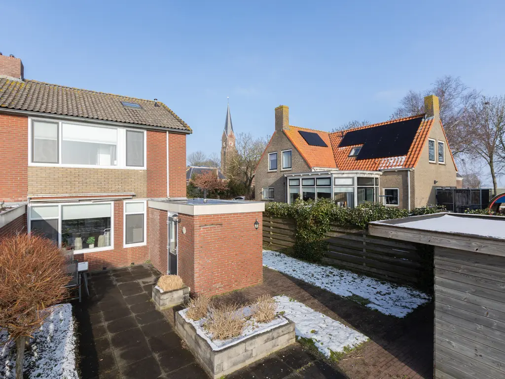 Sinsmar 24, Blauwhuis