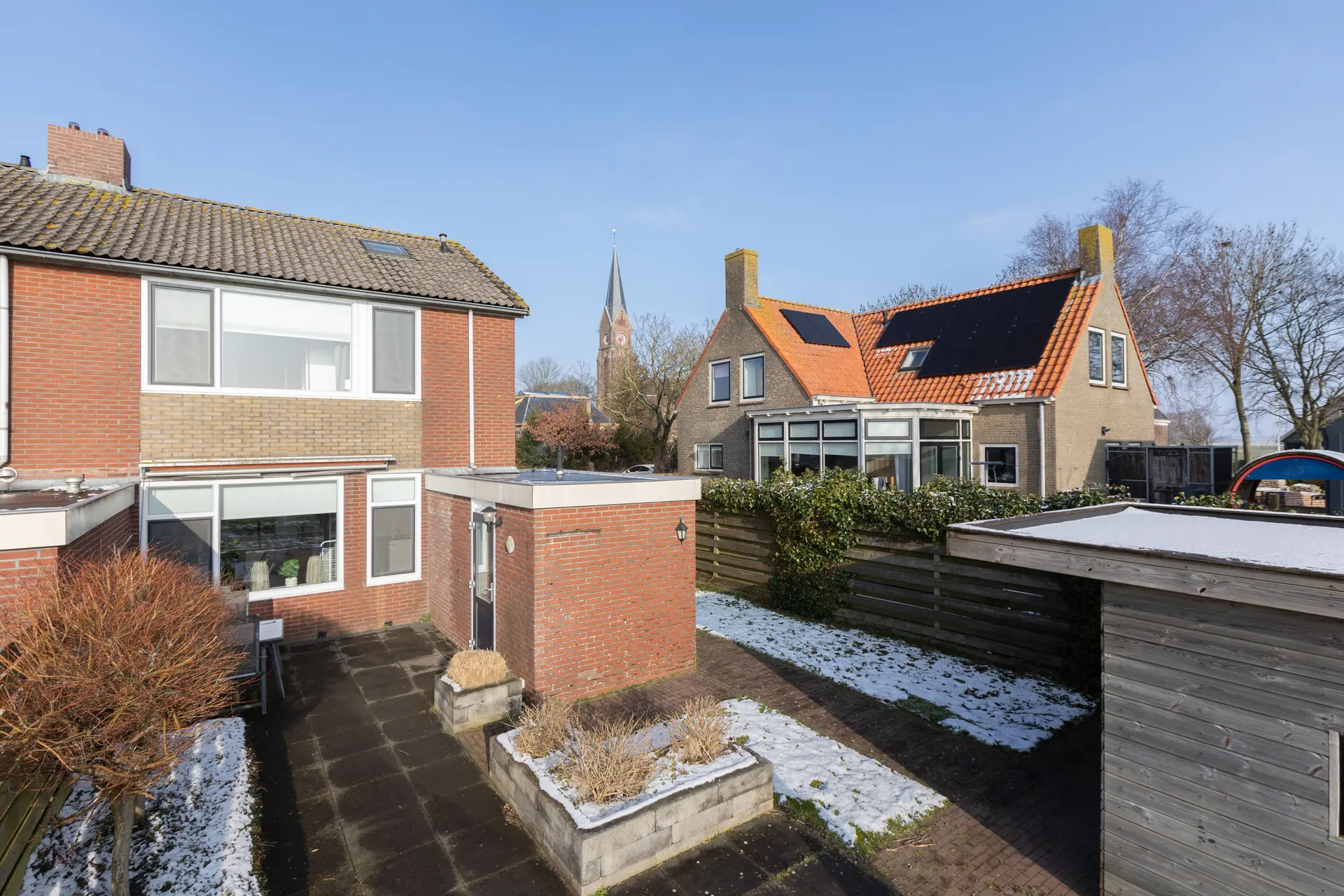Sinsmar 24, Blauwhuis