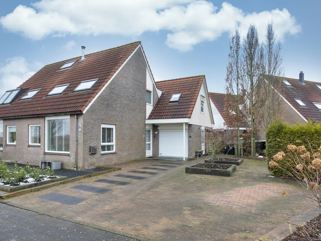 Essenburg 16, Bolsward