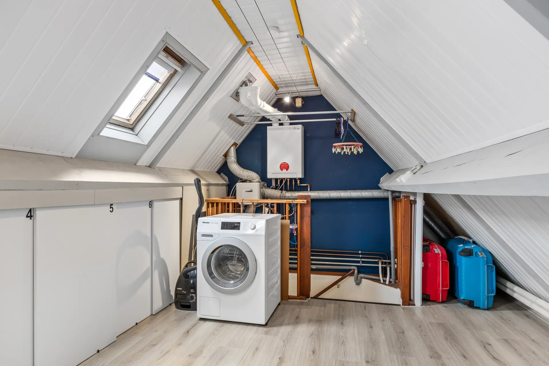 Essenburg 16, Bolsward