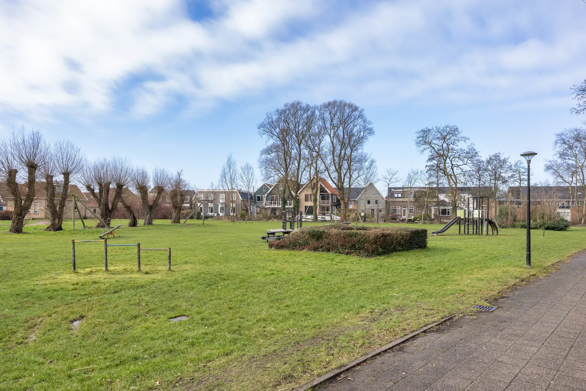 De Ekers 1, Bolsward