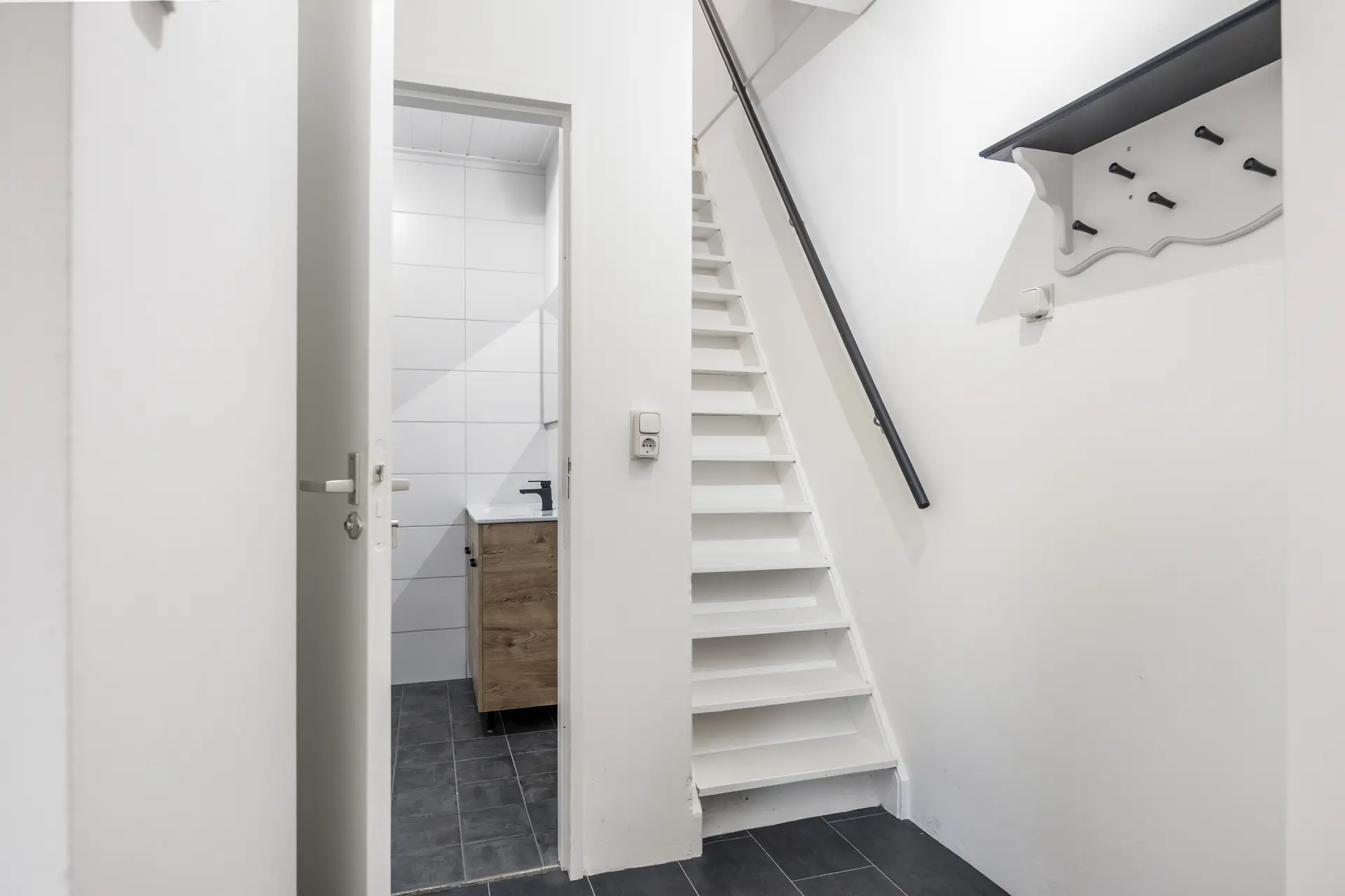 Heer Jacobstraat 2, Bakhuizen