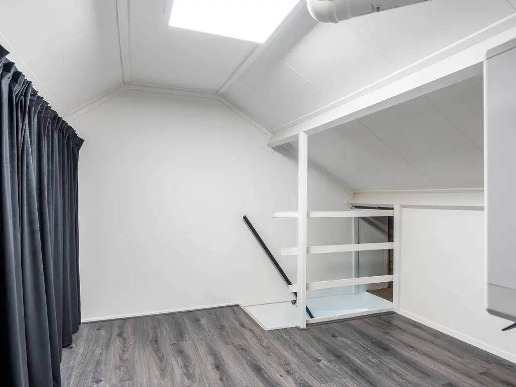 Heer Jacobstraat 2, Bakhuizen