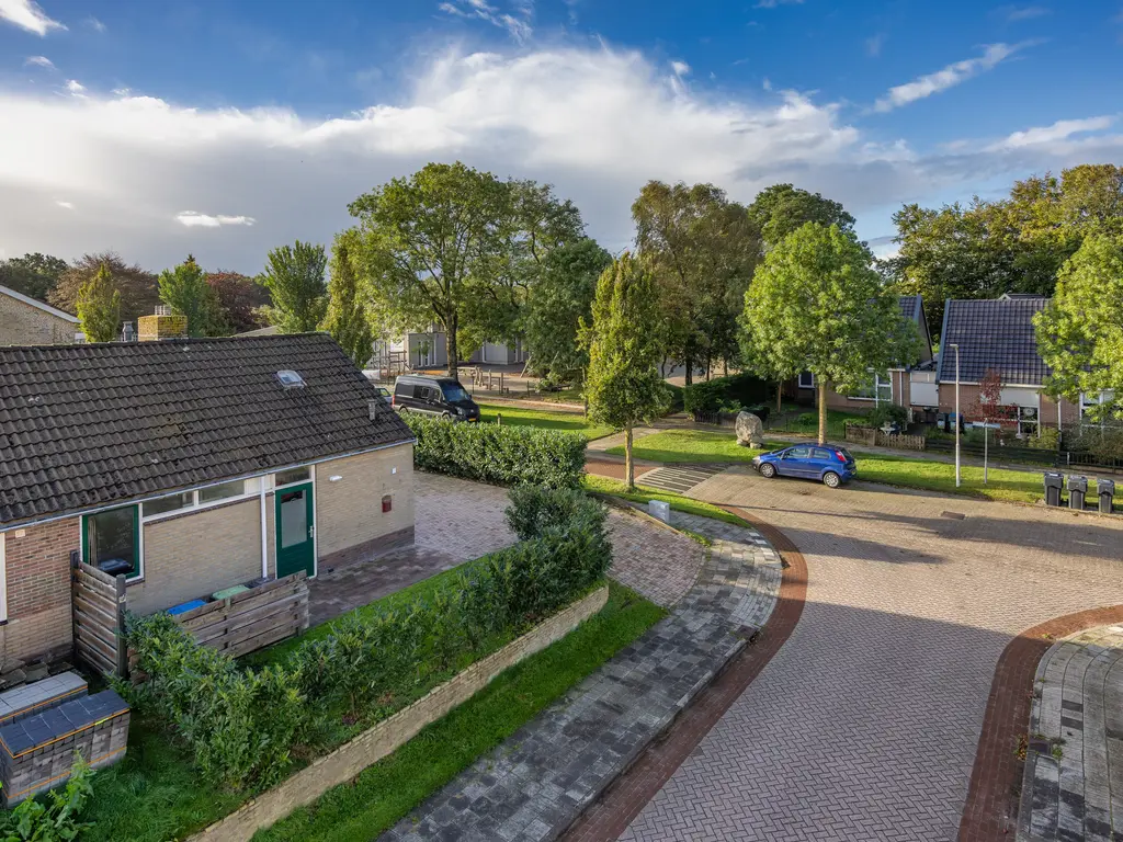 Heer Jacobstraat 2, Bakhuizen