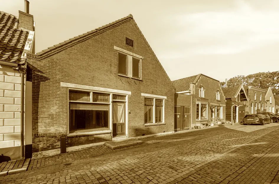 Tolstraat 5