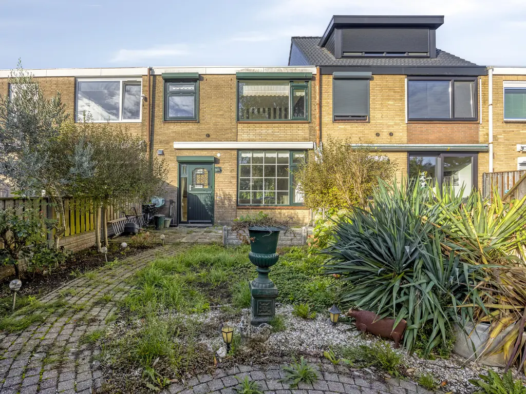 Van Zyll de Jongstraat 92, Pernis