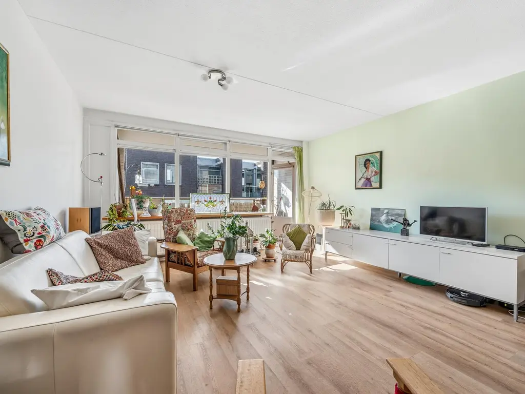 Wagenstraat 85J, 'S-Gravenhage
