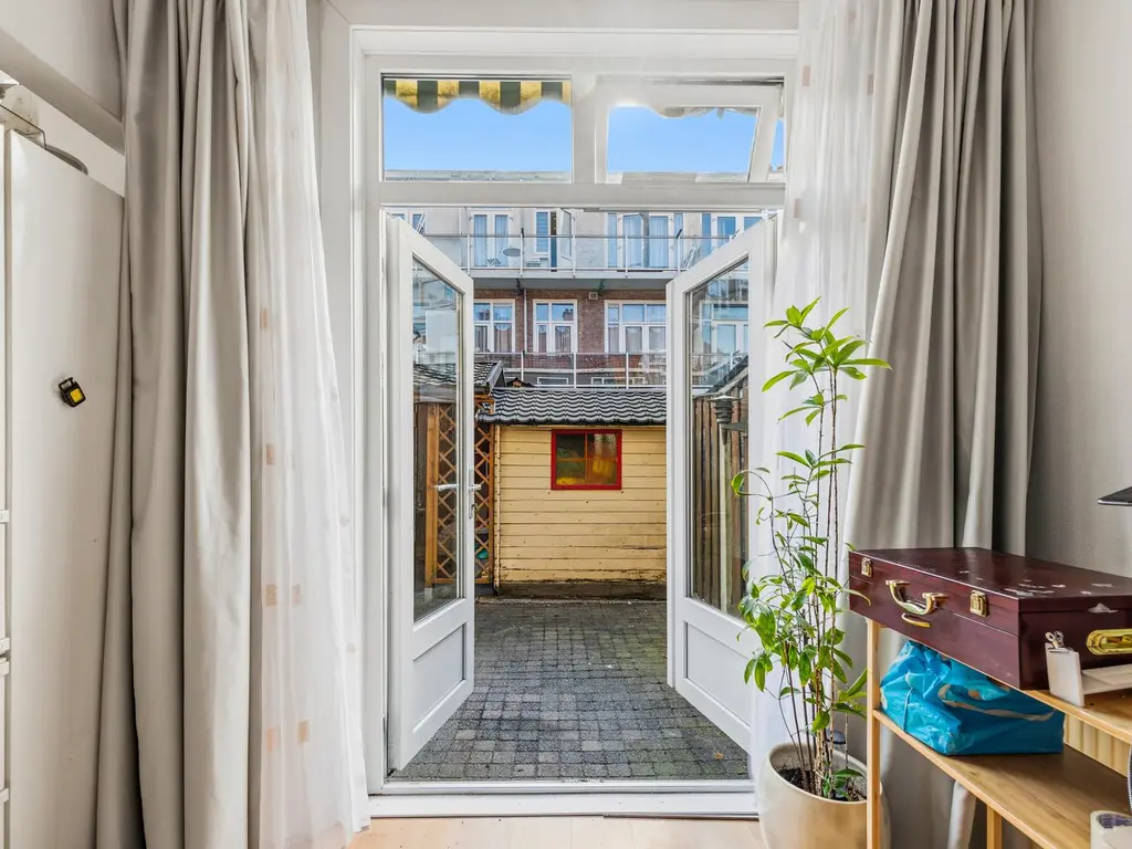 Miquelstraat 22, 'S-GRAVENHAGE