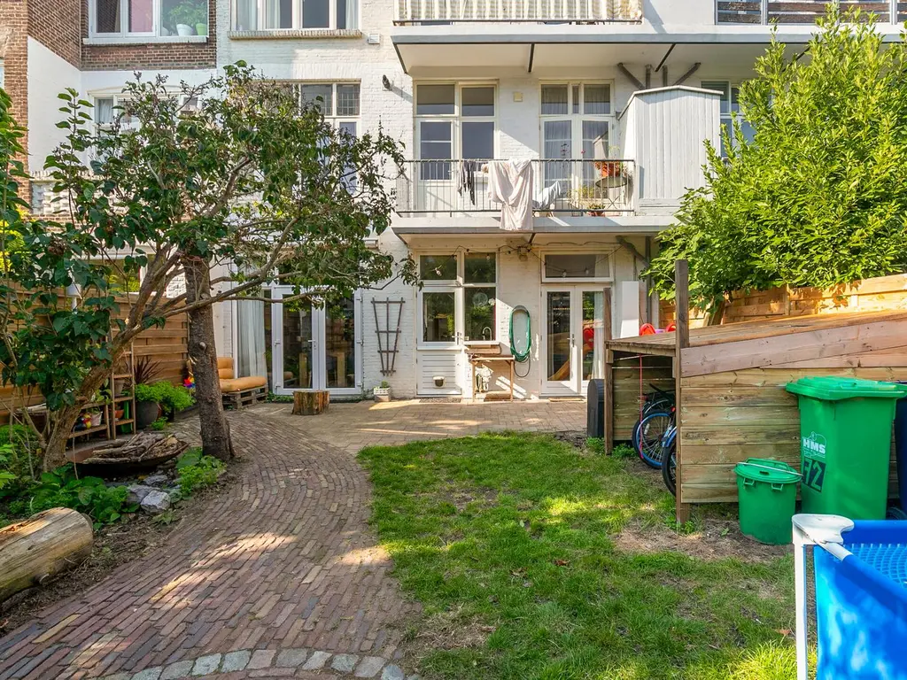 Beukstraat 72, 'S-GRAVENHAGE