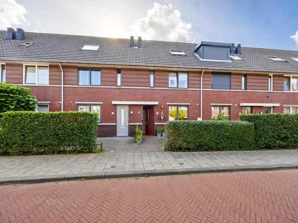 Voormeerstraat 11, 'S-Gravenhage