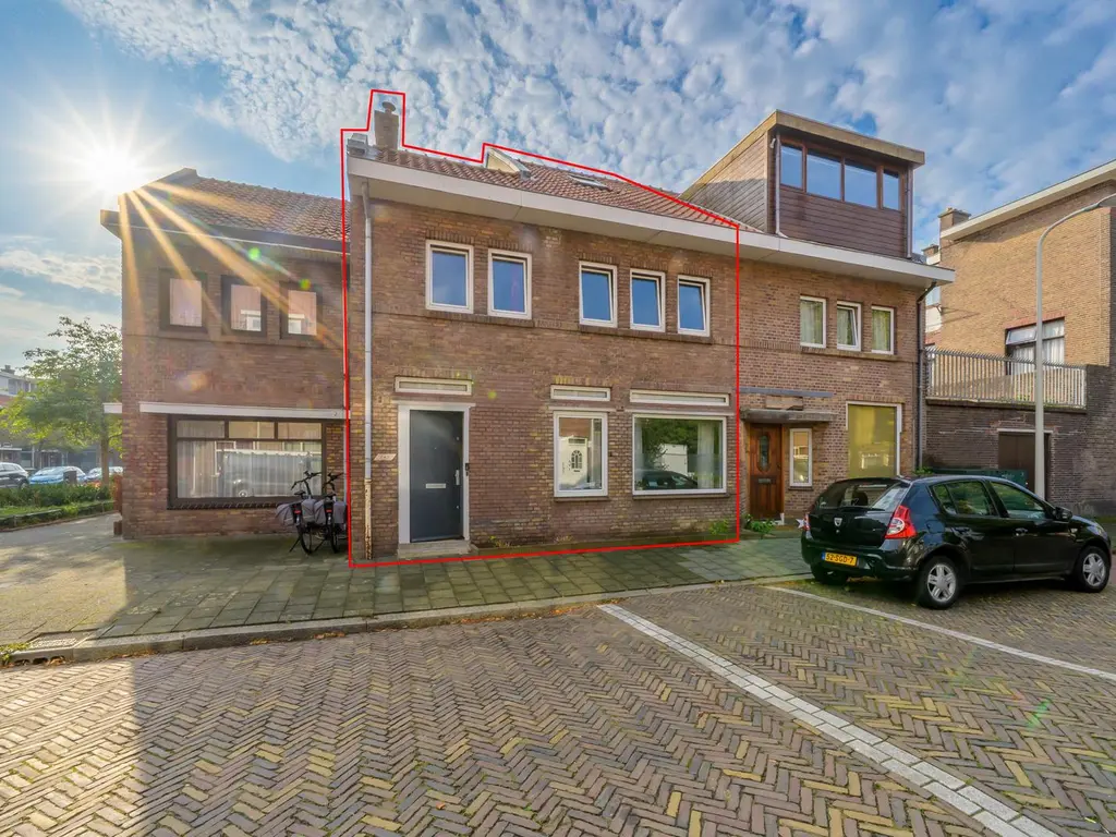 Pieter Spastraat 10, 'S-GRAVENHAGE