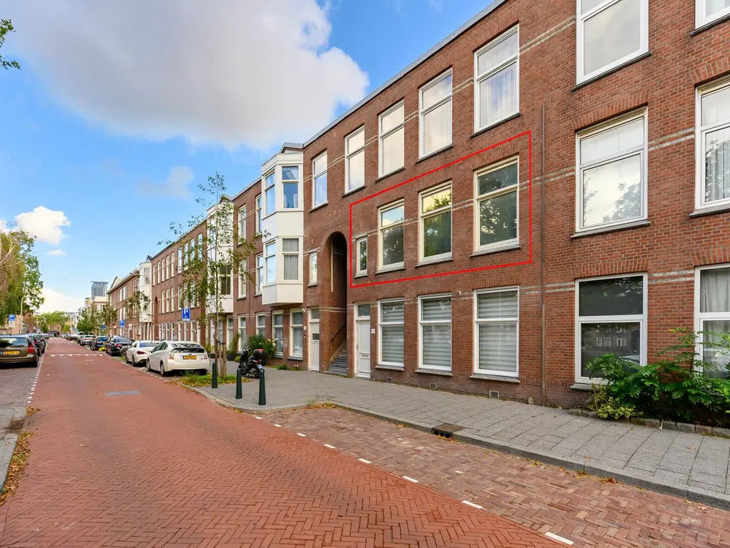 Deimanstraat 188, 'S-GRAVENHAGE