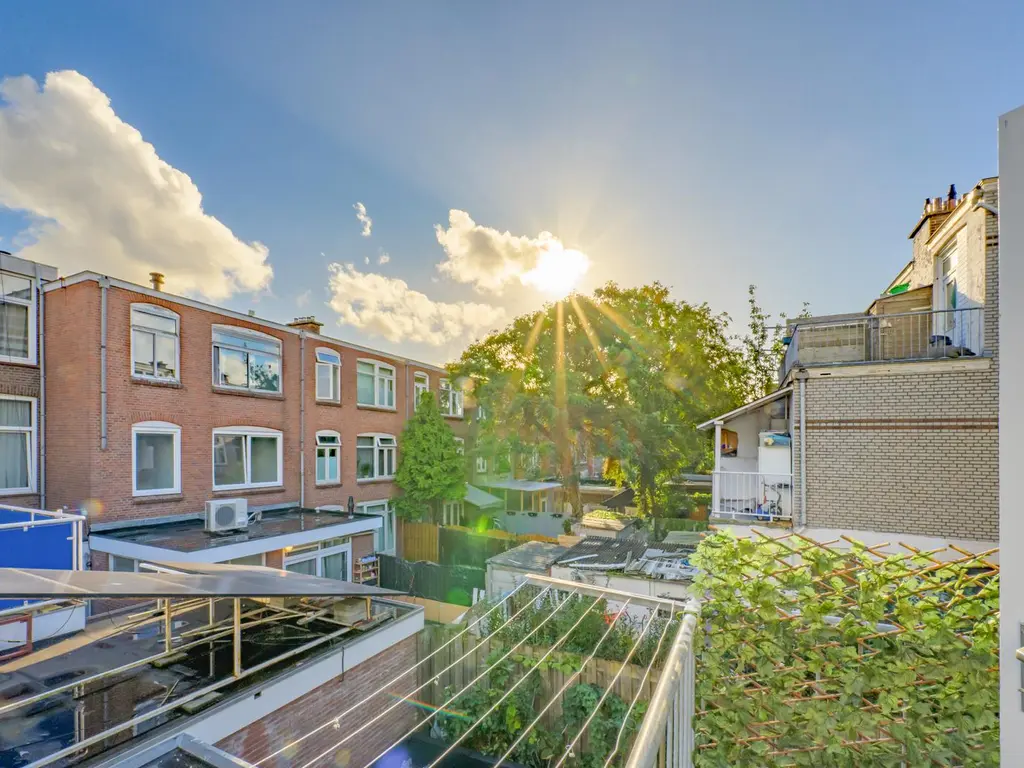 Deimanstraat 188, 'S-GRAVENHAGE