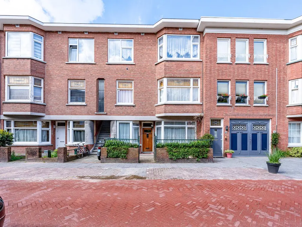 Wolfhezestraat 15, 'S-Gravenhage