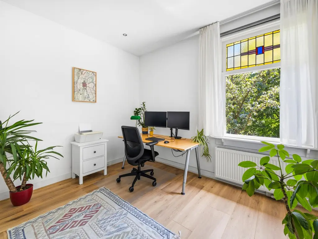 Paets van Troostwijkstraat 221, 'S-Gravenhage