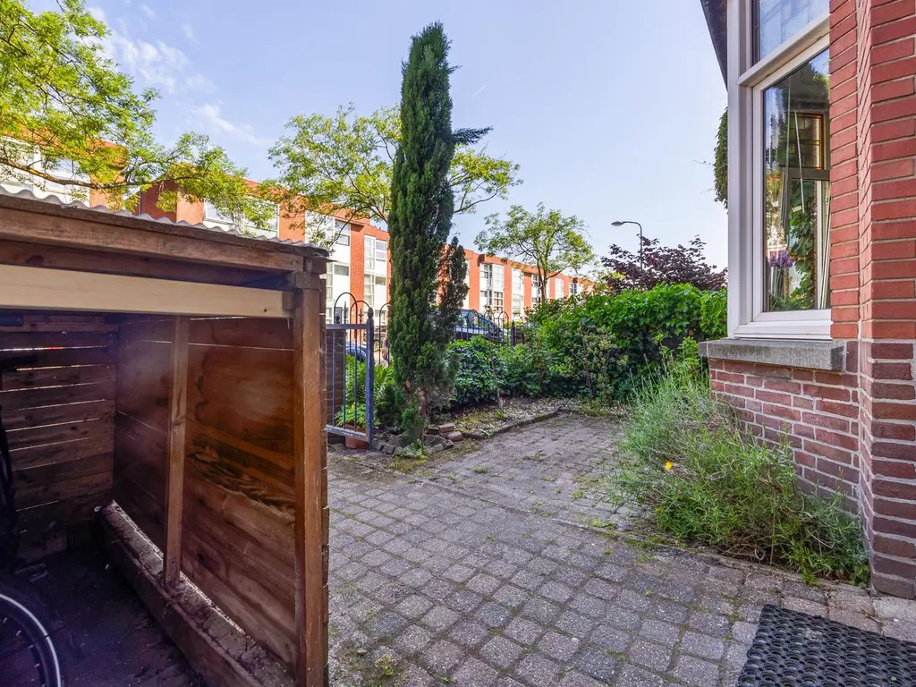 Amerongenstraat 96, 'S-Gravenhage