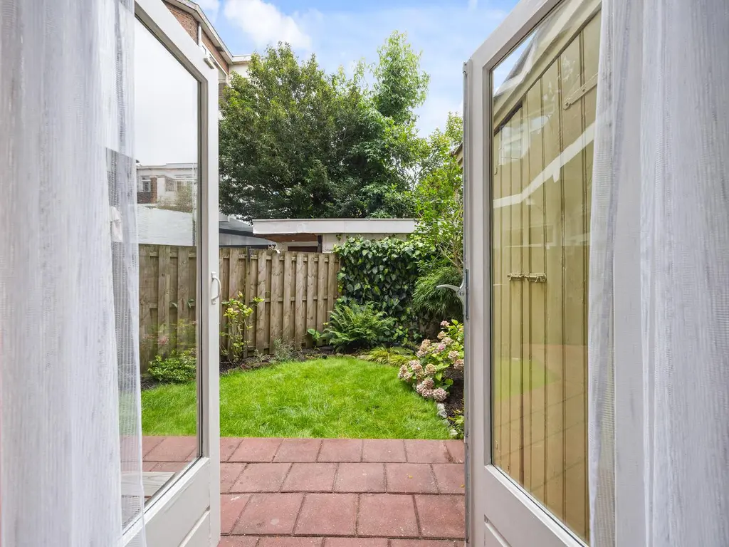 Linnaeusstraat 126, 'S-Gravenhage