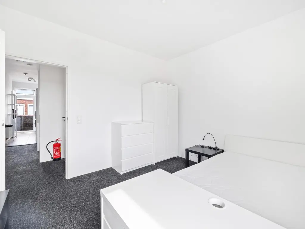 Damasstraat 249, 'S-Gravenhage
