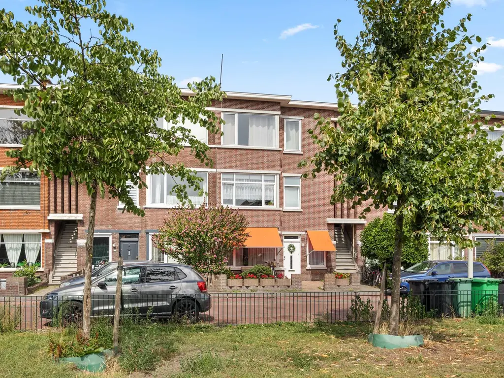 Damasstraat 249, 'S-Gravenhage