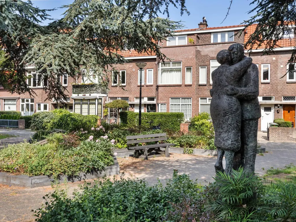 Generaal van Geenplein 10, Rijswijk