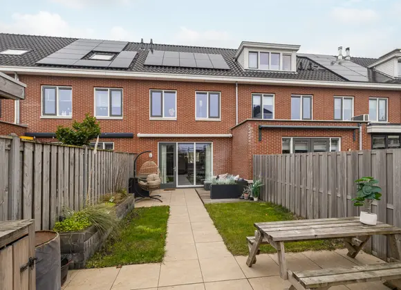 Leeuwenhorststraat 11