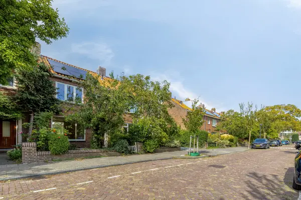 De Meij Van Streefkerkstraat 15, Leiden