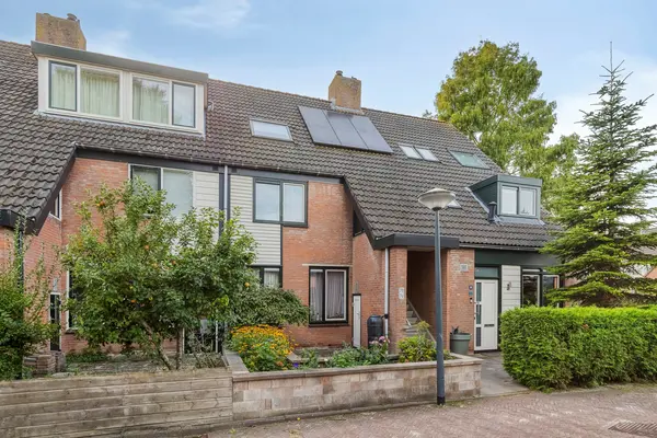Onafhankelijkheidsweg 76, Leiden