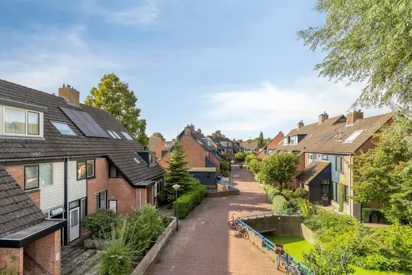 Onafhankelijkheidsweg 76, Leiden