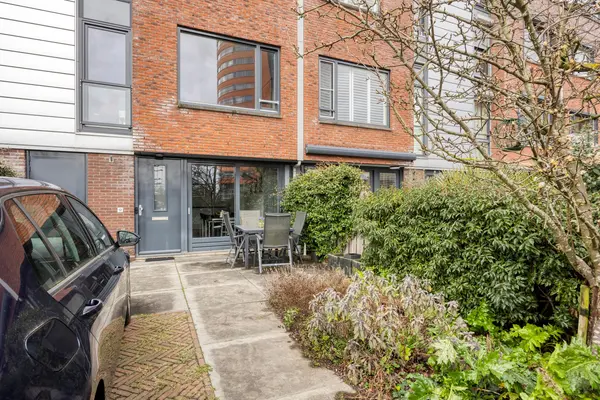 Elly Kerckhoffskade 12, Leiden
