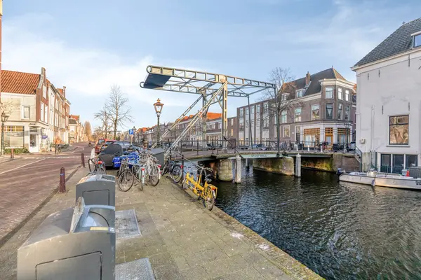 Uiterstegracht 60A, Leiden