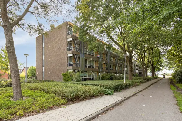 Burgemeester Wapstraat 44, Zoeterwoude