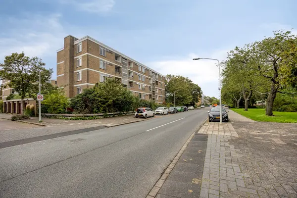 Debussystraat 21, Leiden