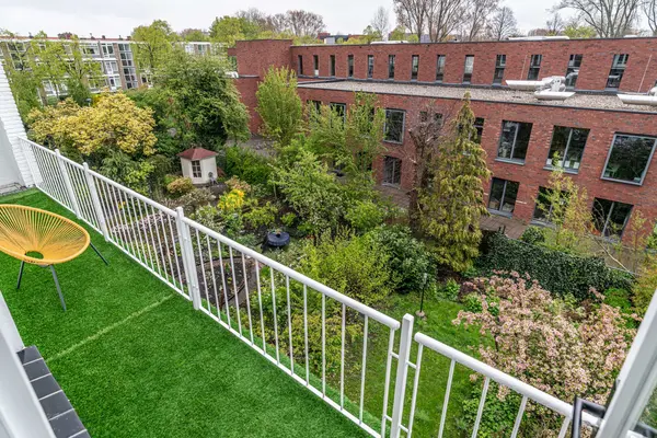 Burggravenlaan 210, Leiden