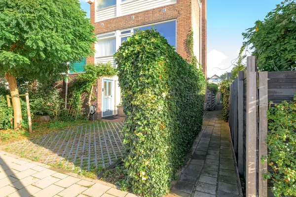 Kamerlingh Onnesstraat 2, Reeuwijk